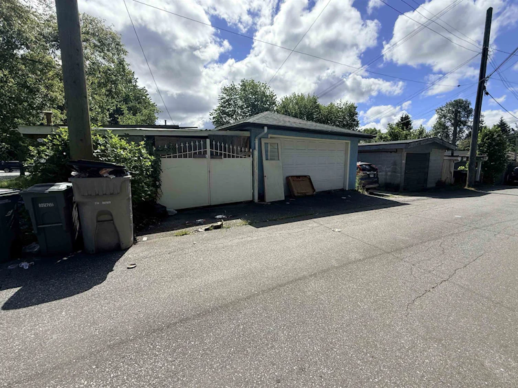 2815 Nanaimo Street, Vancouver, BC, V5N 5G2 - 3