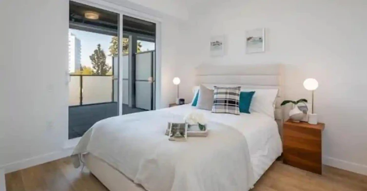 107-4933 Cladendon Avenue, Vancouver, BC, B5R 0J6 - 7