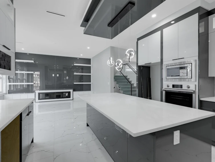 14750 62a Street, Surrey, BC, V3S 6N4 - 15