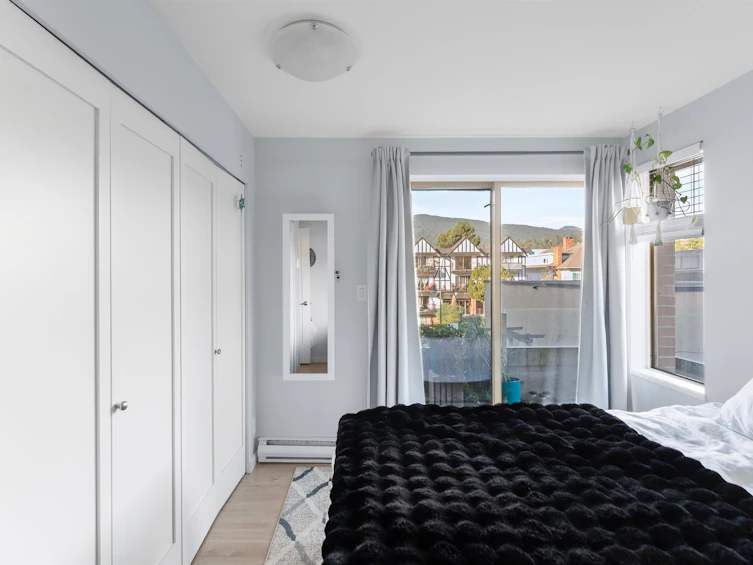 304-137 W 17th Street, North Vancouver, BC, V7M 1V5 - 17