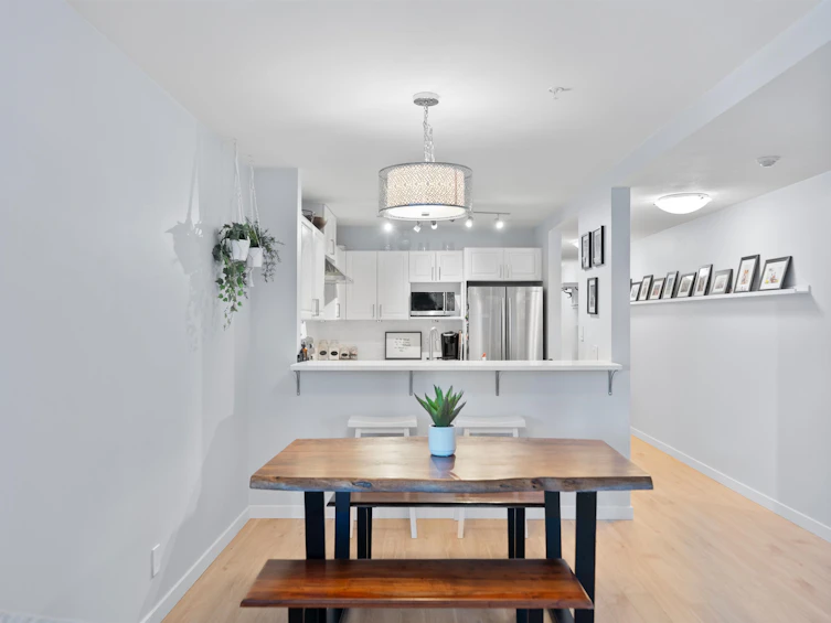 304-137 W 17th Street, North Vancouver, BC, V7M 1V5 - 6
