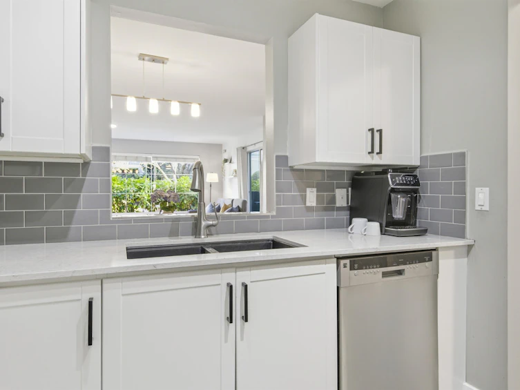 111-6820 Rumble Street, Burnaby, BC, V5E 4H9 - 7