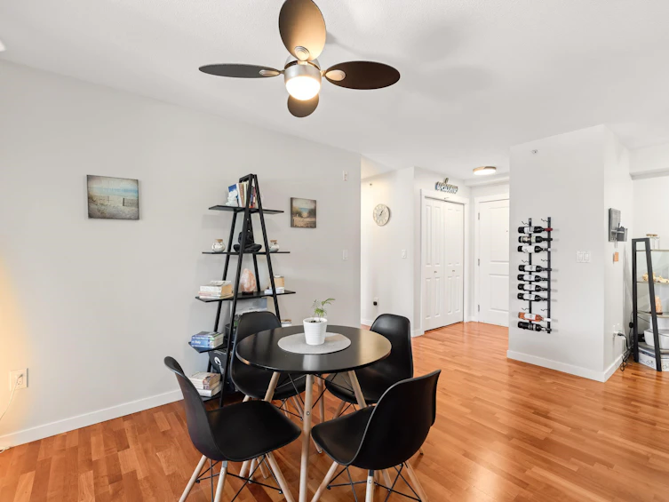 403-15621 Marine Drive, Surrey, BC, V4B 1E1 - 10