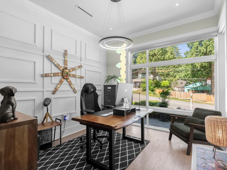 693 E Osborne Road, North Vancouver, BC, V7N 1M8 - 19