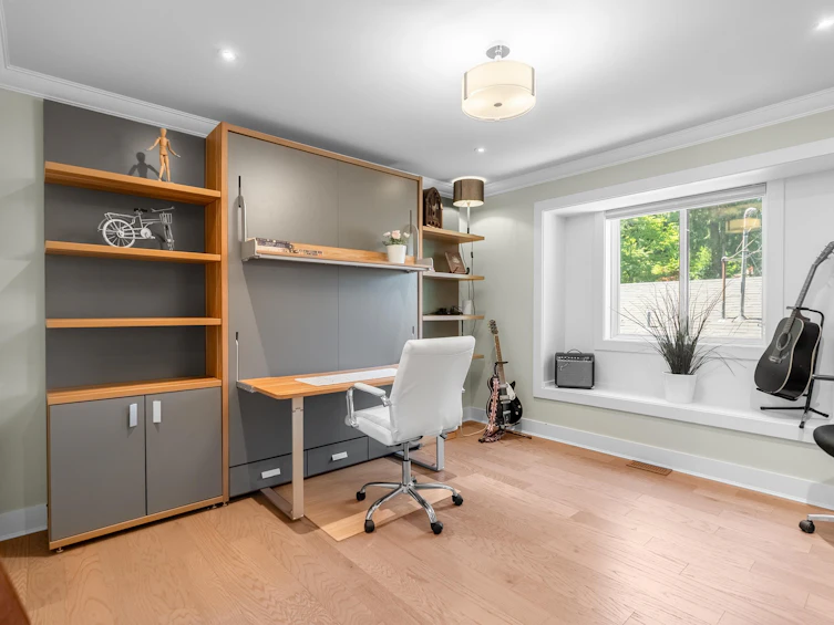 693 E Osborne Road, North Vancouver, BC, V7N 1M8 - 29