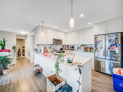 4170-2180 Kelly Avenue - 5