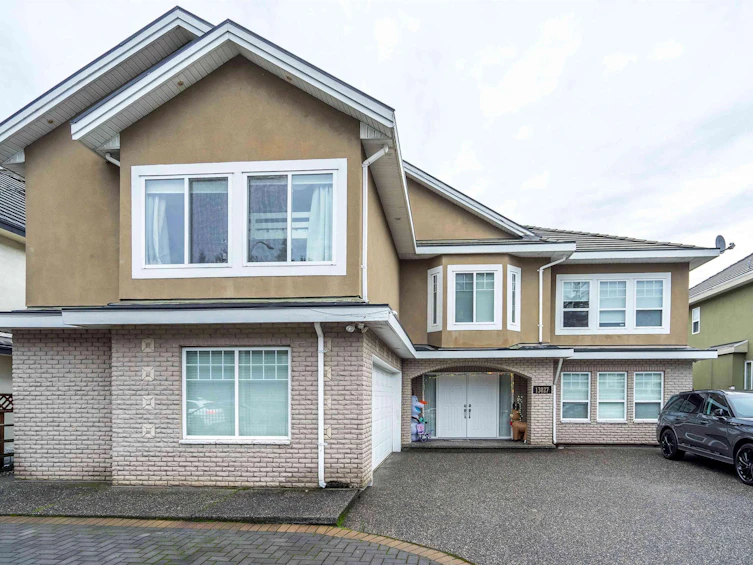13027 68 Avenue, Surrey, BC, V3W 2E5 - 2