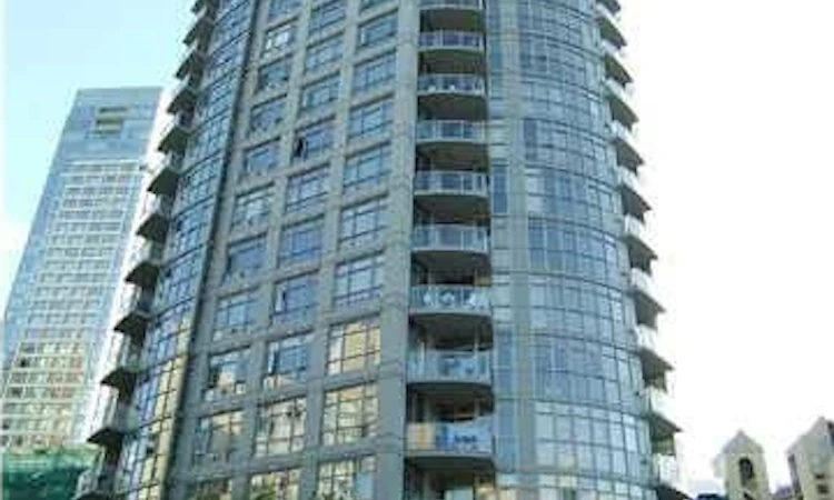 1606-1050 Smithe Street