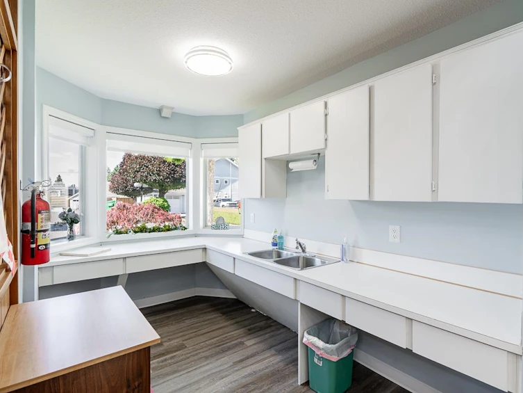 206-9109 154 Street, Surrey, BC, V3R 9G8 - 37