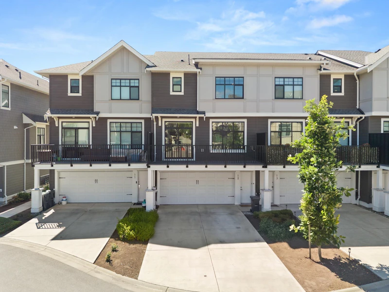 12 - 20261 72b Avenue, Langley BC