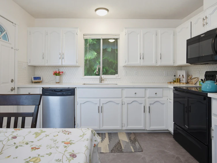 6079 173a Street, Surrey, BC, V3S 6Y3 - 8