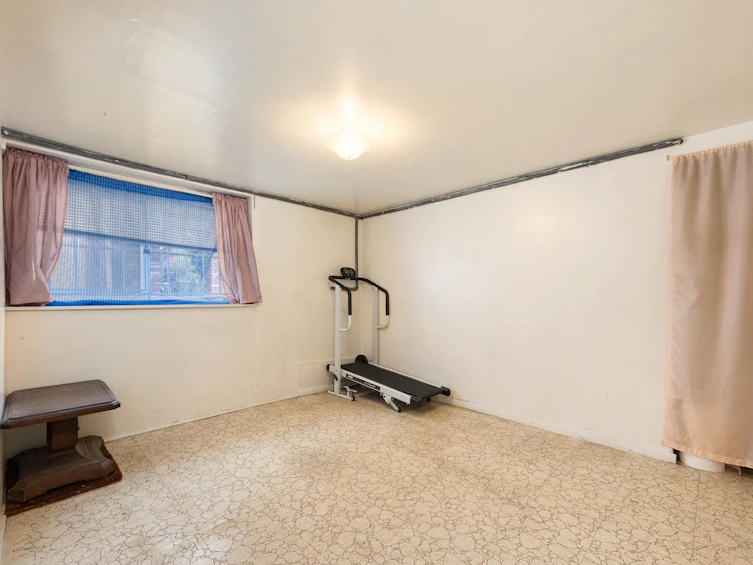 855 Nanaimo Street, Vancouver, BC, V5L 4S8 - 17