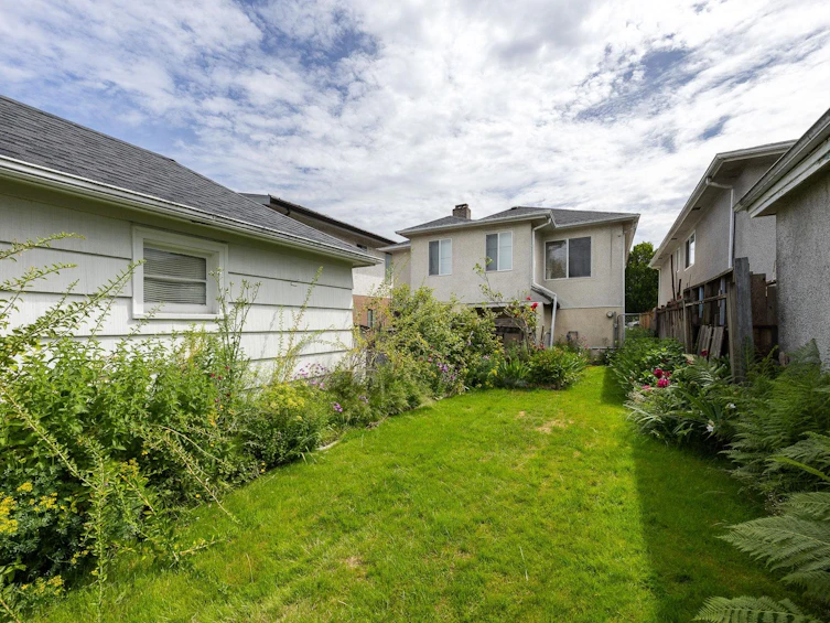 855 Nanaimo Street, Vancouver, BC, V5L 4S8 - 19