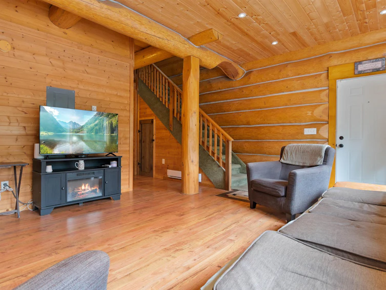 26441 Reynolds Road, Hope, BC, V0X 1L3 - 17