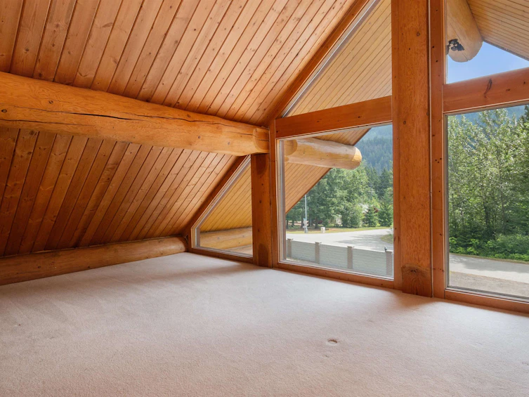 26441 Reynolds Road, Hope, BC, V0X 1L3 - 36