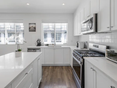 26-16337 15 Avenue - 5