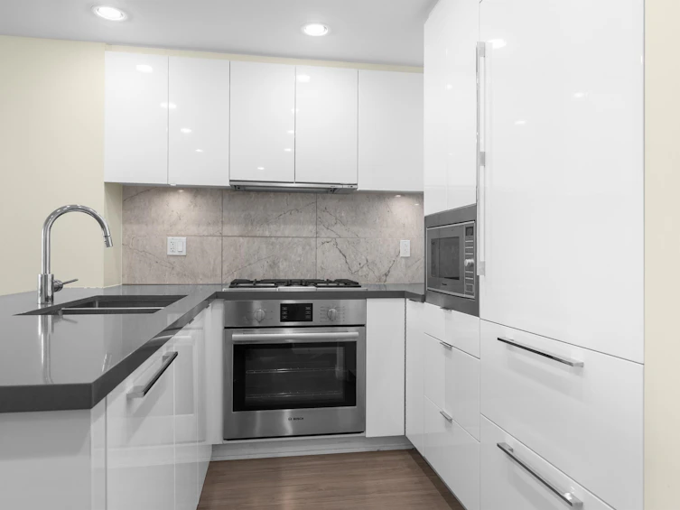 712-7338 Gollner Avenue, Richmond, BC, V6Y 0H8 - 9