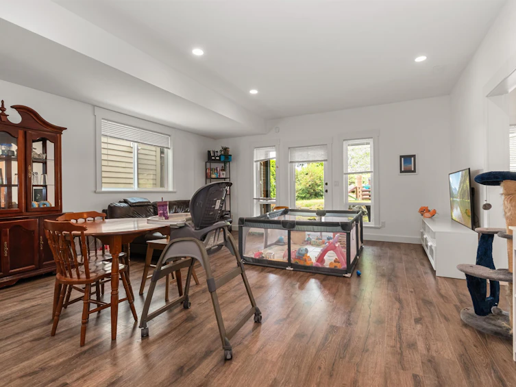 45419 Magdalena Place, Cultus Lake, BC, V2R 0K7 - 32