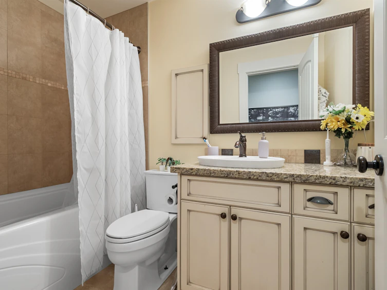 45419 Magdalena Place, Cultus Lake, BC, V2R 0K7 - 21