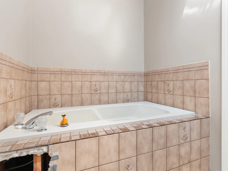 2716 St Moritz Way, Abbotsford, BC, V3G 1C3 - 24