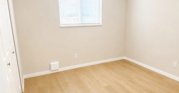 7000 Gray Avenue, Burnaby, BC, V5J 3Y8 - 5