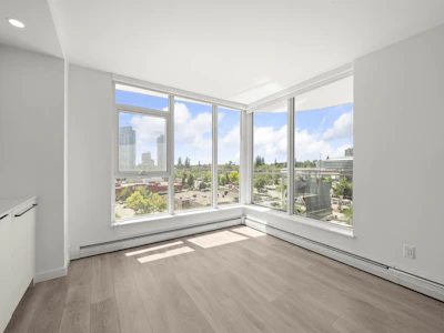 608-13685 102 Avenue - 3