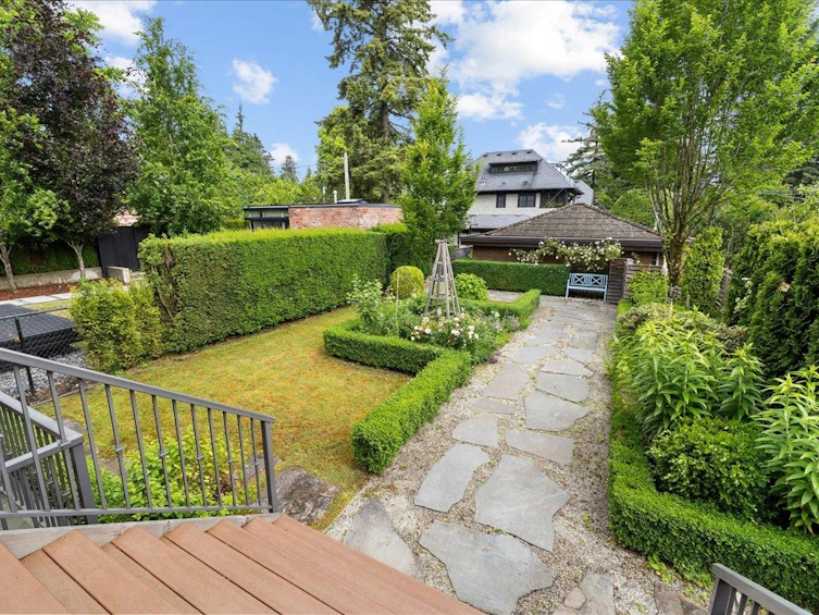 4693 W 3rd Avenue, Vancouver, BC, V6R 1N5 - 17