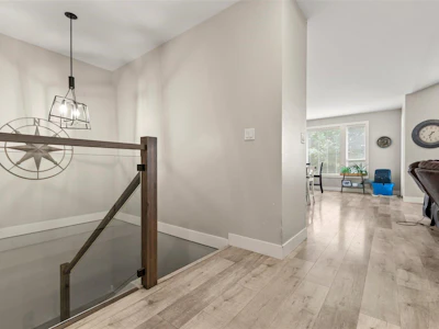 46302 Riverside Drive - 5