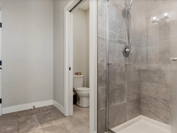 46302 Riverside Drive, Chilliwack, BC, V2P 3L3 - 28