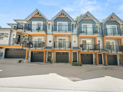 25-22810 113 Avenue - 3