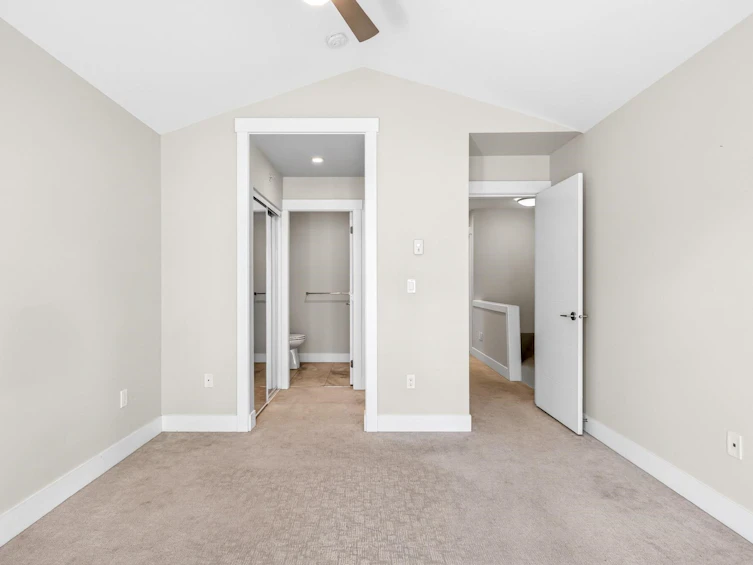 14-20852 77a Avenue, Langley, BC, V2Y 0R8 - 14