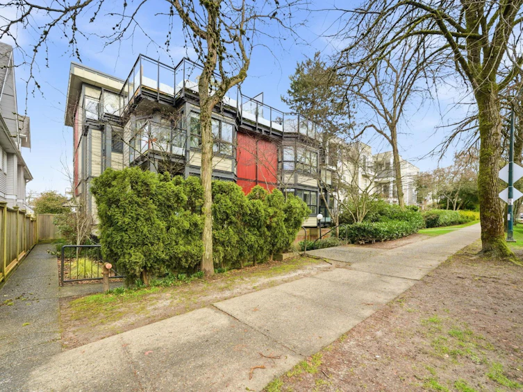 203-555 E 8th Avenue, Vancouver, BC, V5T 1S9 - 22