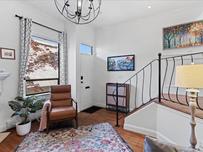 8-1266 W 6th Avenue - 4