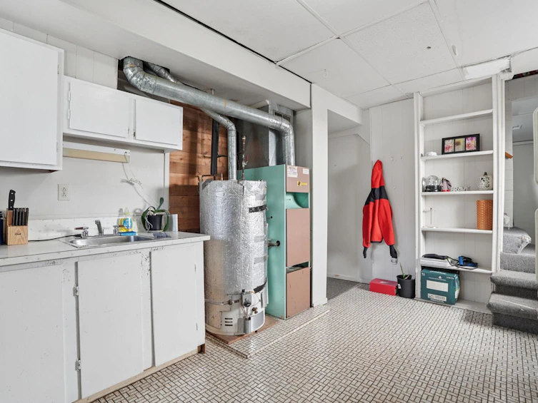 116 E 37th Avenue, Vancouver, BC, V5W 1E4 - 25