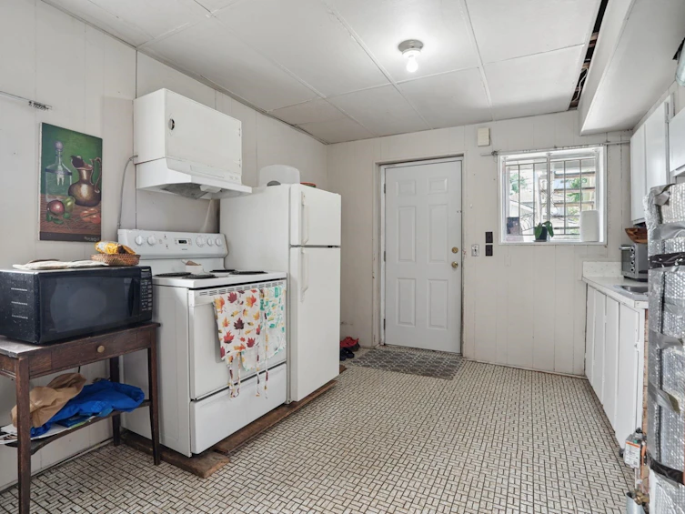 116 E 37th Avenue, Vancouver, BC, V5W 1E4 - 24