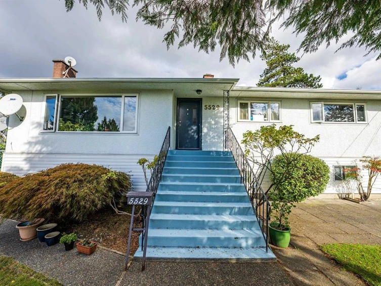 5529 Keith Street, Burnaby, BC, V5J 3C4 - 2