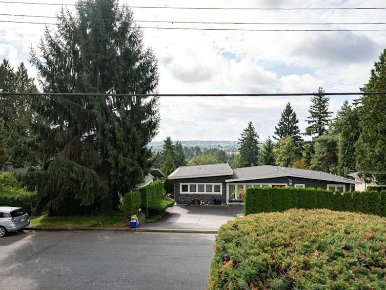 5529 Keith Street, Burnaby, BC, V5J 3C4 - 3