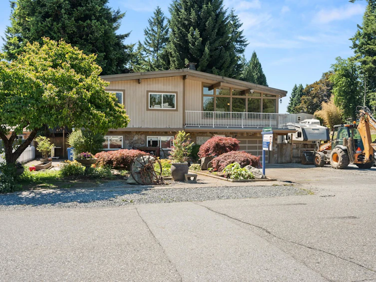 33222 Hawthorne Avenue, Abbotsford, BC, V2S 1B3 - 2