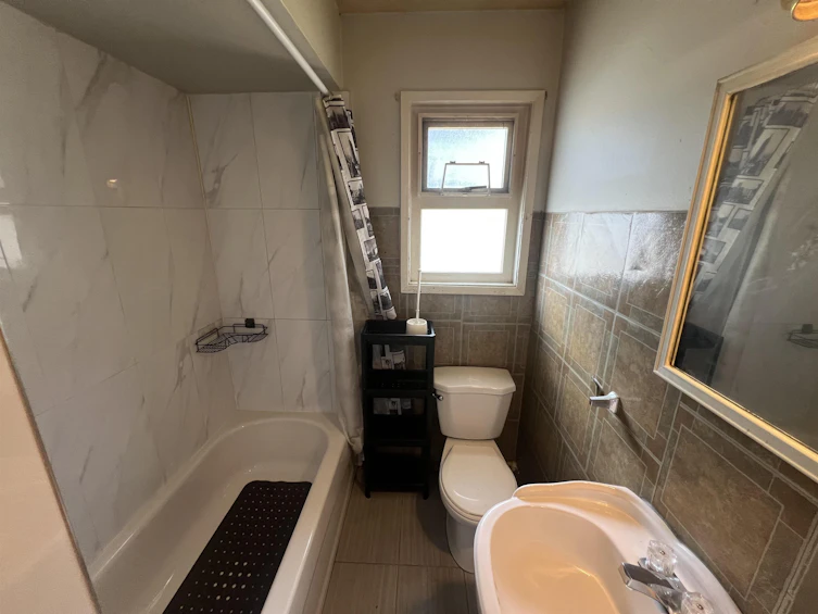 14086 72 Avenue, Surrey, BC, V3W 2P8 - 9