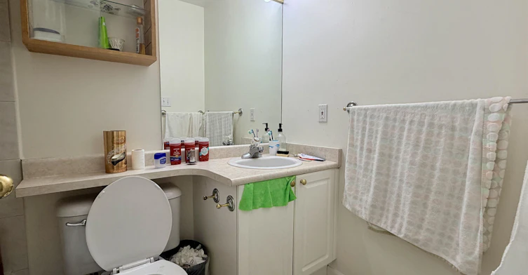 22771 Norton Court, Richmond, BC, V6V 2W7 - 13