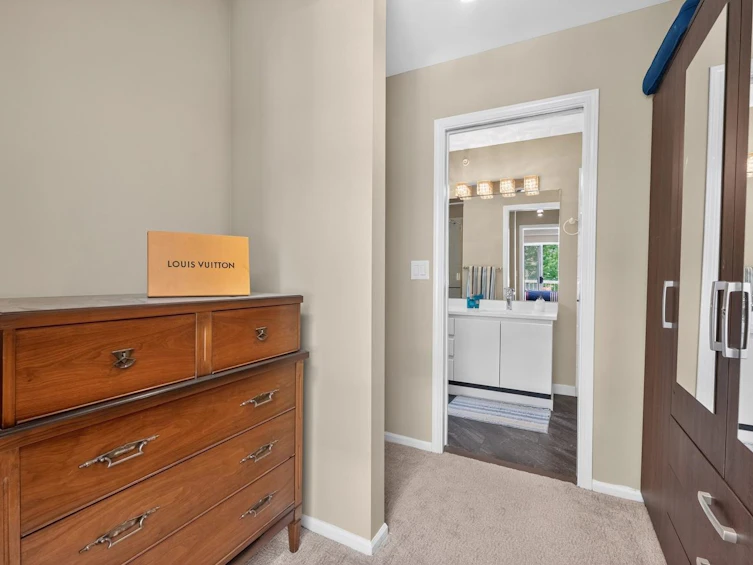 3360 Cobblestone Avenue, Vancouver, BC, V5S 4S4 - 15