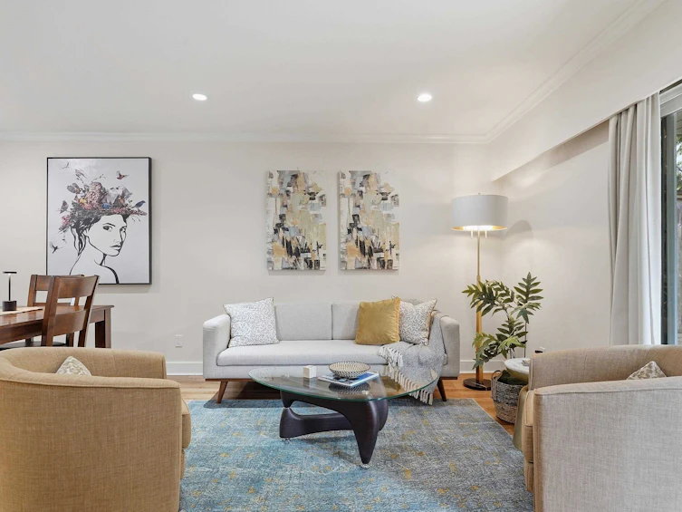 2329 Mountain Highway, North Vancouver, BC, V7J 2N2