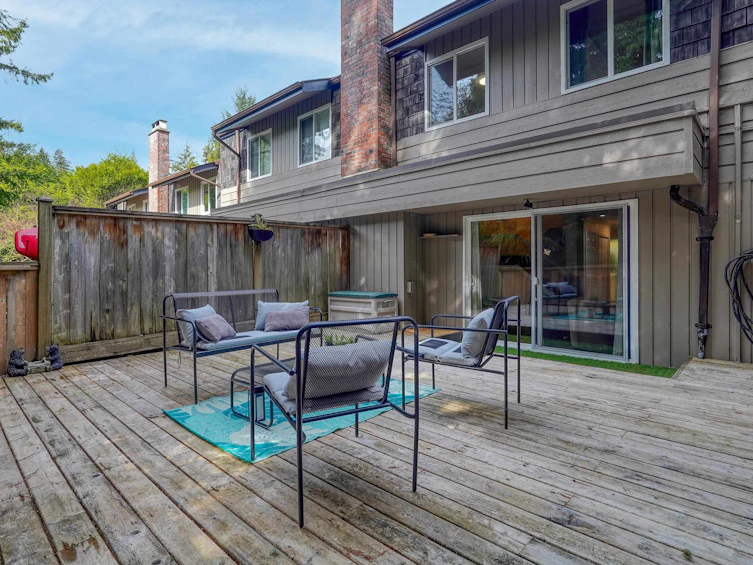 2329 Mountain Highway, North Vancouver, BC, V7J 2N2 - 20