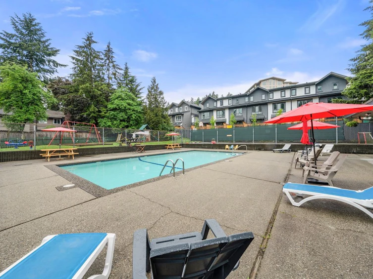 2329 Mountain Highway, North Vancouver, BC, V7J 2N2 - 4