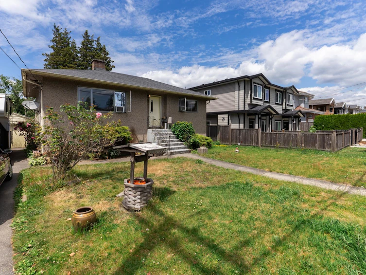 7465 Rosewood Street, Burnaby, BC, V5E 2G6 - 9