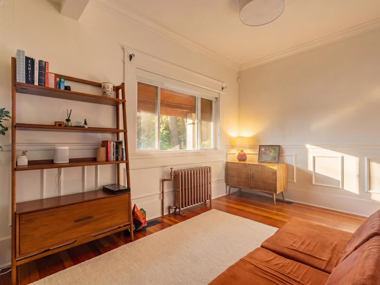 4387 St. George Street, Vancouver, BC, V5V 4A3 - 5