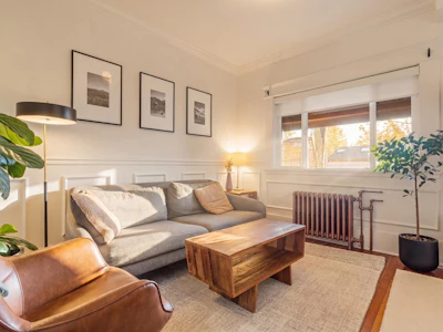 4387 St. George Street - 4