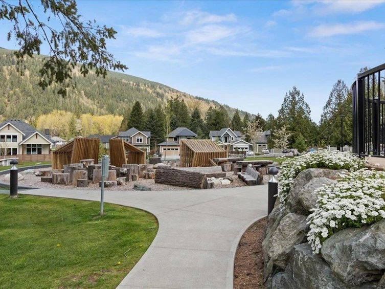 96-1880 Columbia Valley Road, Cultus Lake, BC, V2R 6G8 - 36