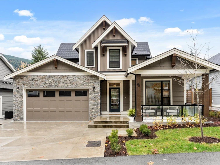 96-1880 Columbia Valley Road, Cultus Lake, BC, V2R 6G8