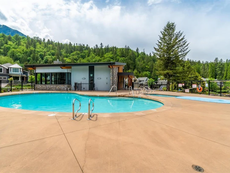 96-1880 Columbia Valley Road, Cultus Lake, BC, V2R 6G8 - 37